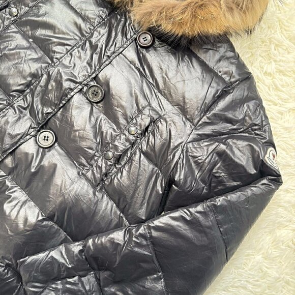 Moncler Puffer Jacket - Picture 11 of 16